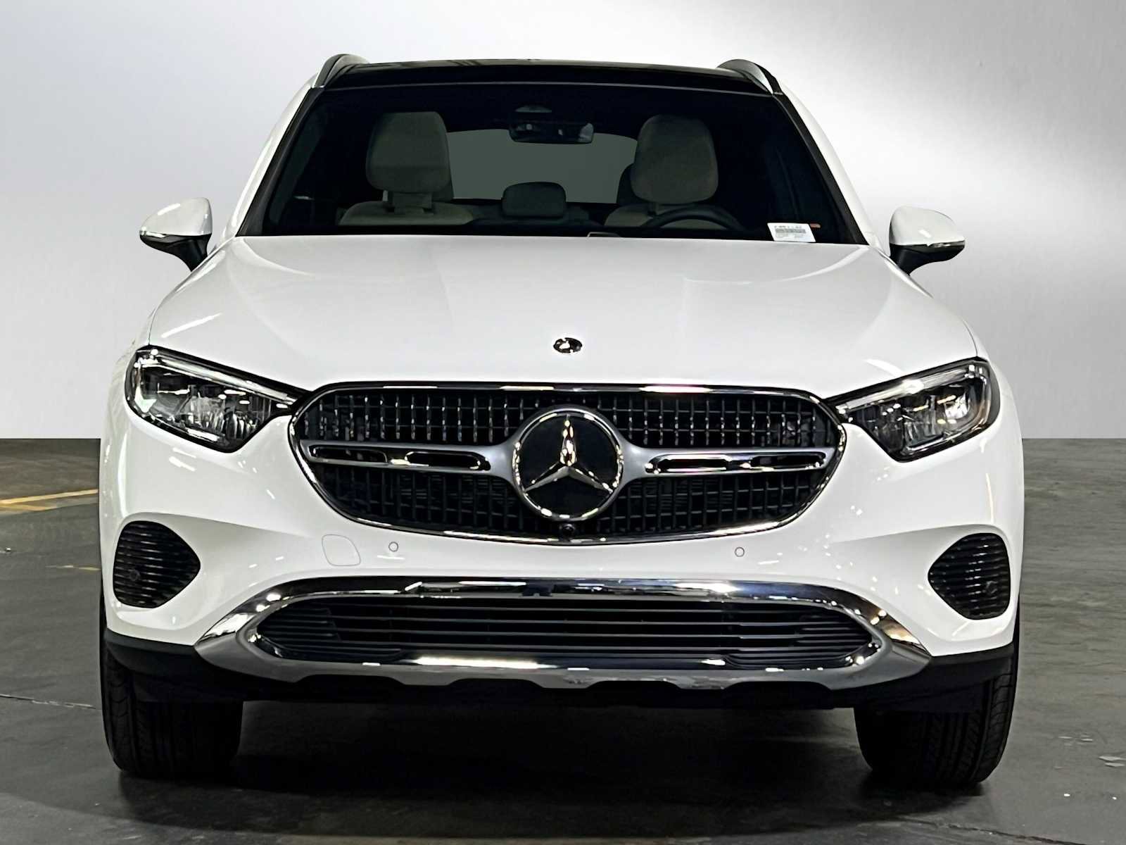 Certified 2026 Mercedes-Benz GLC 300 4MATIC image 9