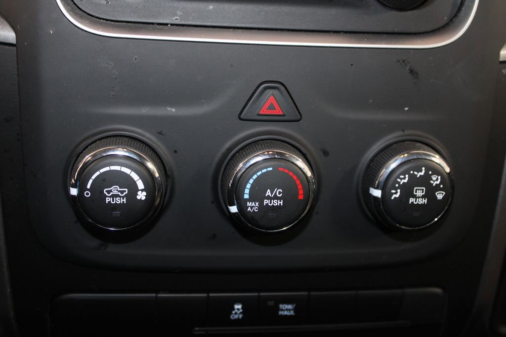 Used 2024 RAM 1500 Classic SLT image 41