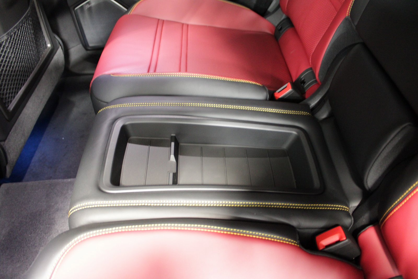 New 2025 Porsche Cayenne Turbo GT image 21