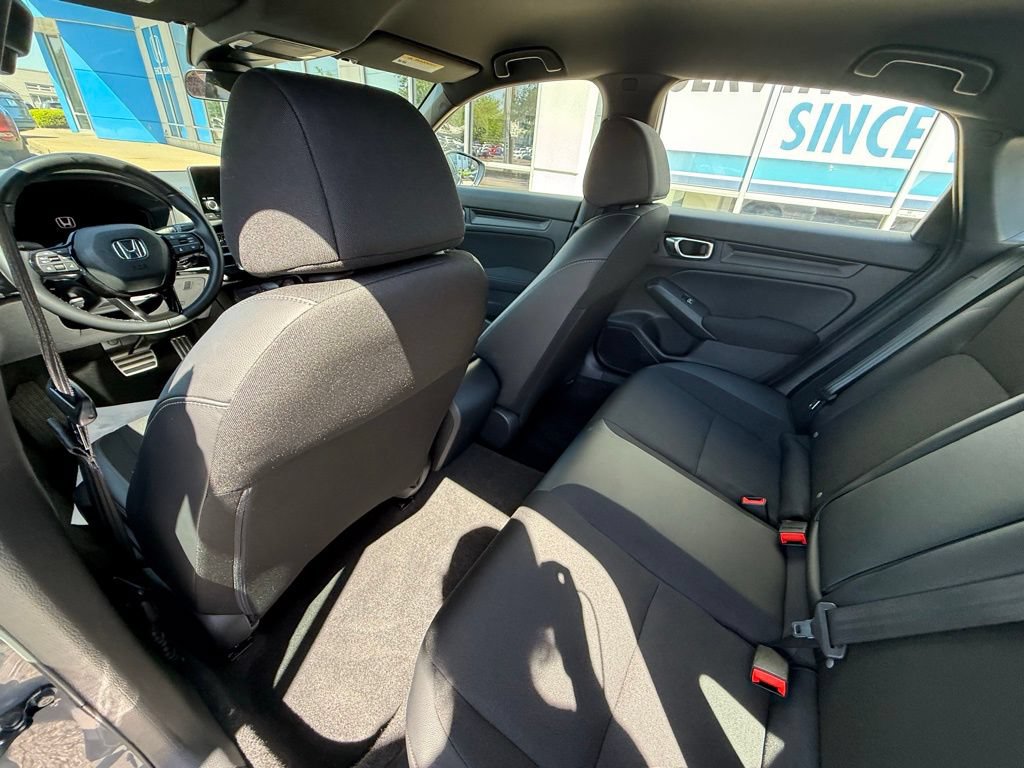 Used 2025 Honda Civic Sport image 22