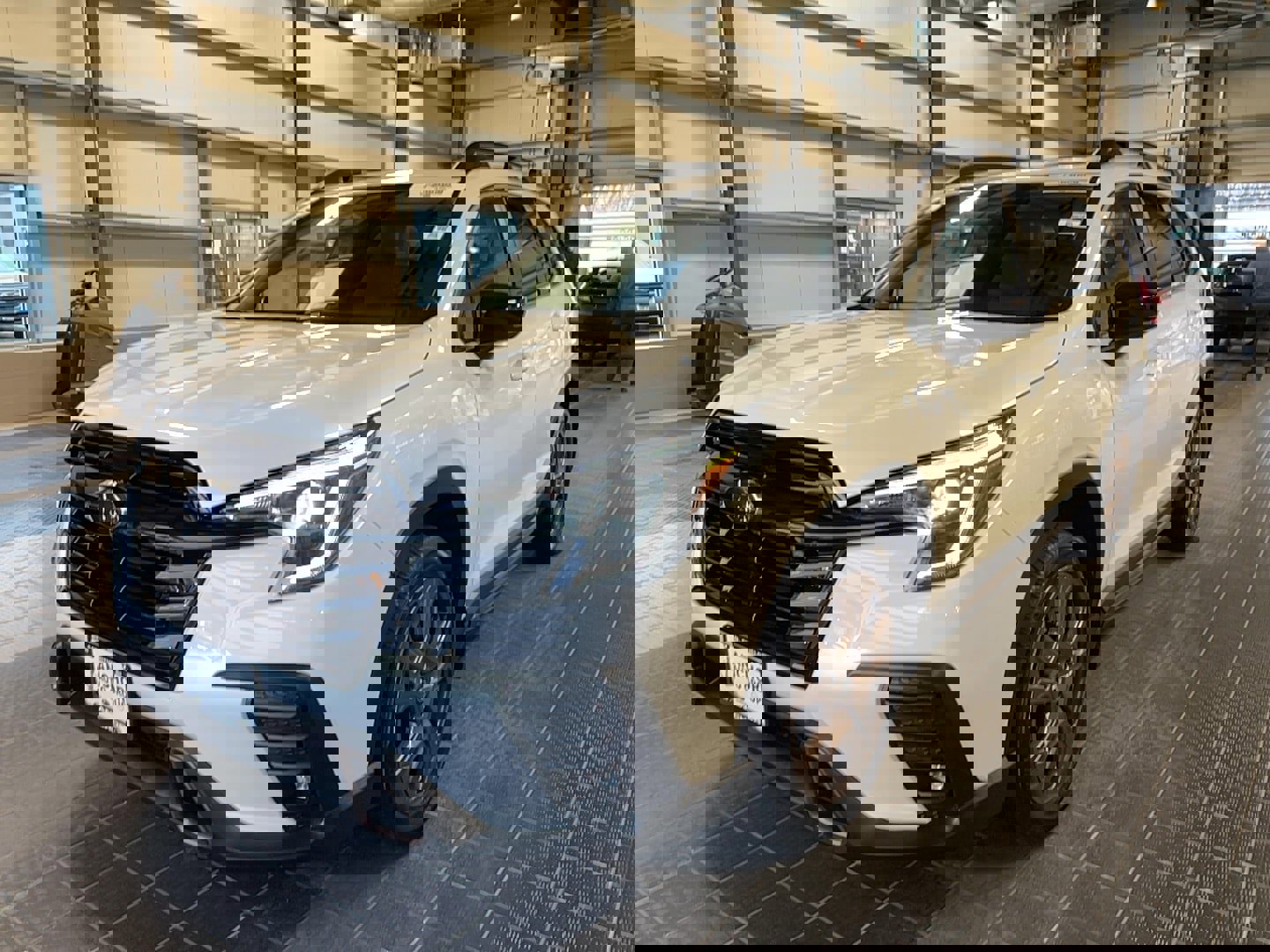 Used 2025 Subaru Ascent Bronze Edition image 3