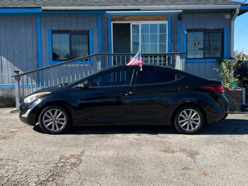 Used 2014 Hyundai Elantra SE w/ Option Group 02 FWD image 8