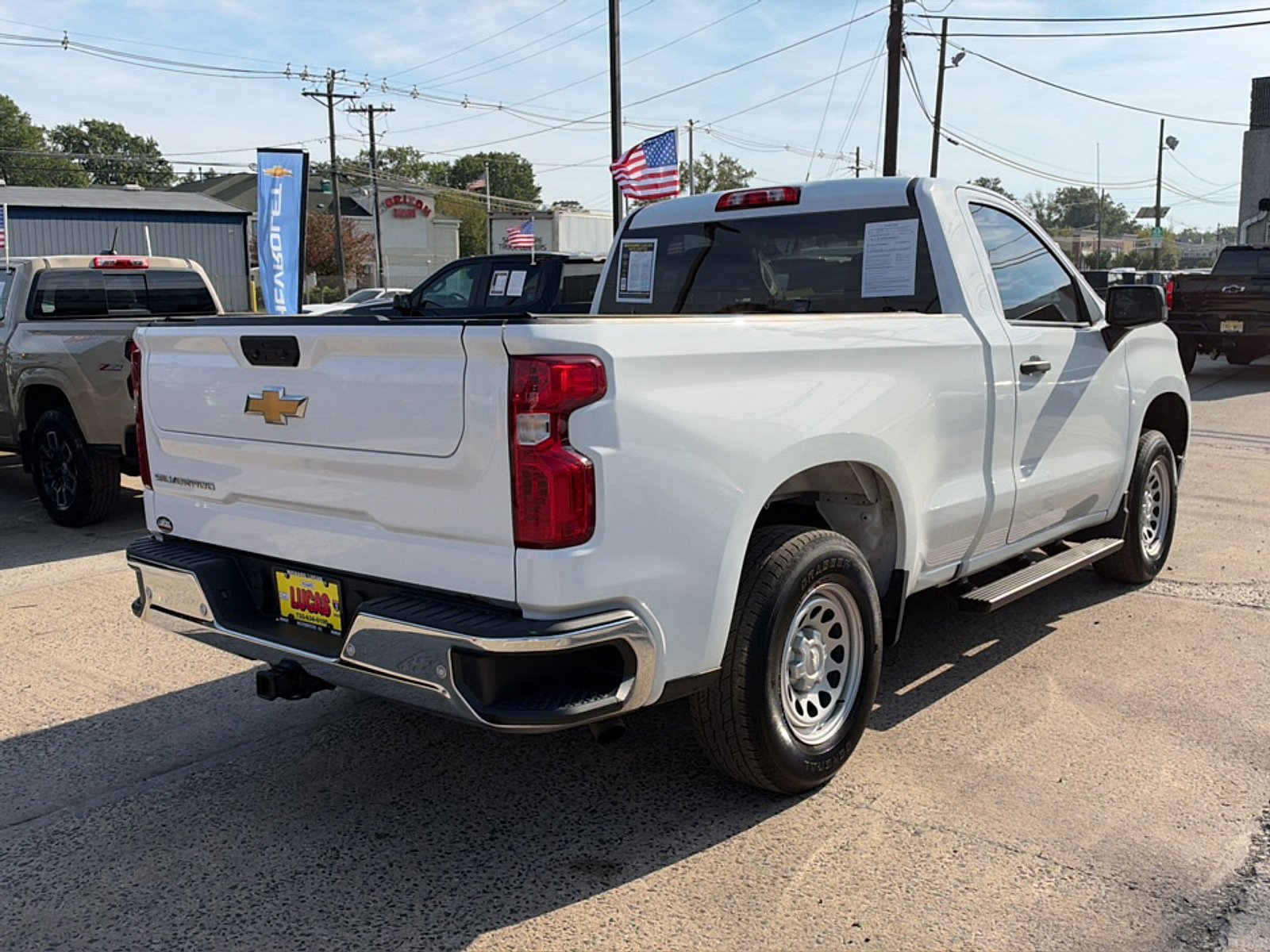Used 2023 Chevrolet Silverado 1500 W/T w/ WT Value Package AWD/4WD image 5