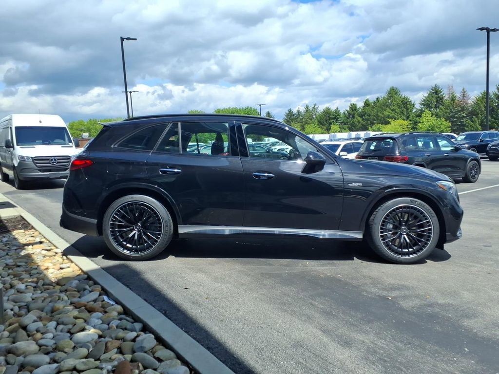 New 2026 Mercedes-Benz GLC 43 AMG 4MATIC image 7