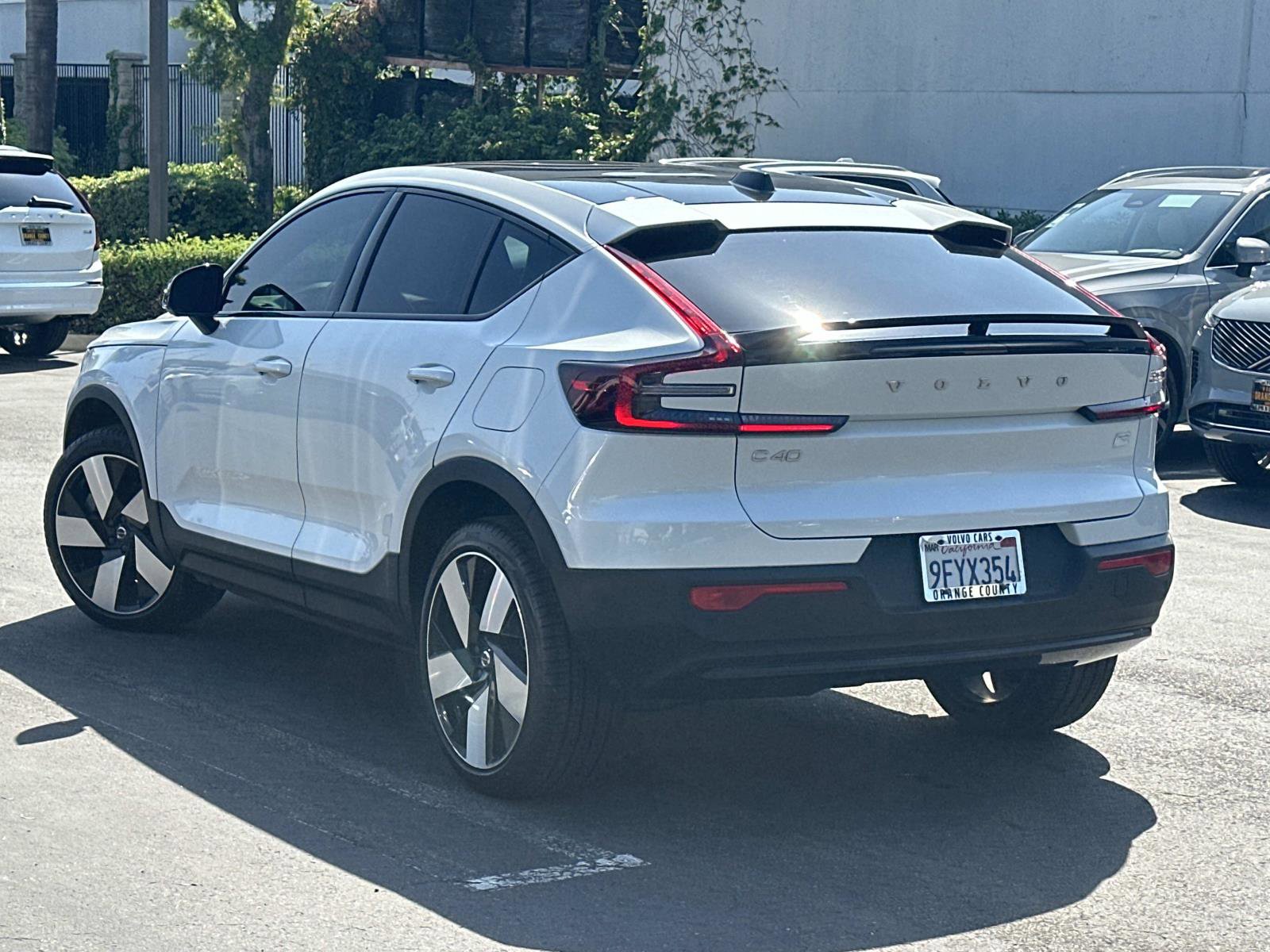 Certified 2023 Volvo C40 P8 Recharge Ultimate w/ Protection Package Premier image 6