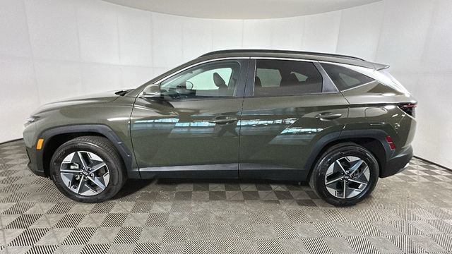 Certified 2025 Hyundai Tucson SEL AWD/4WD image 5