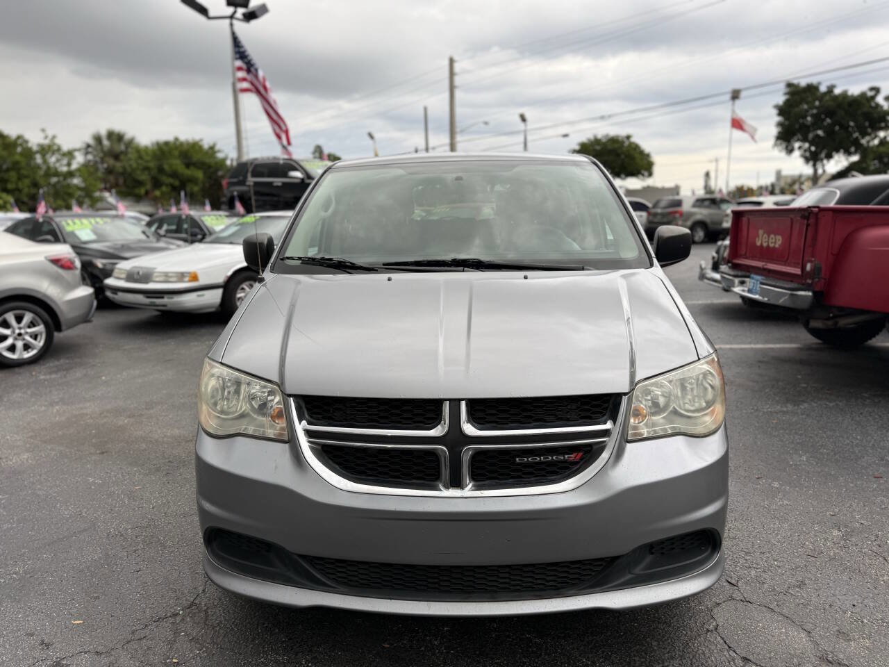 Used 2013 Dodge Grand Caravan SE image 10