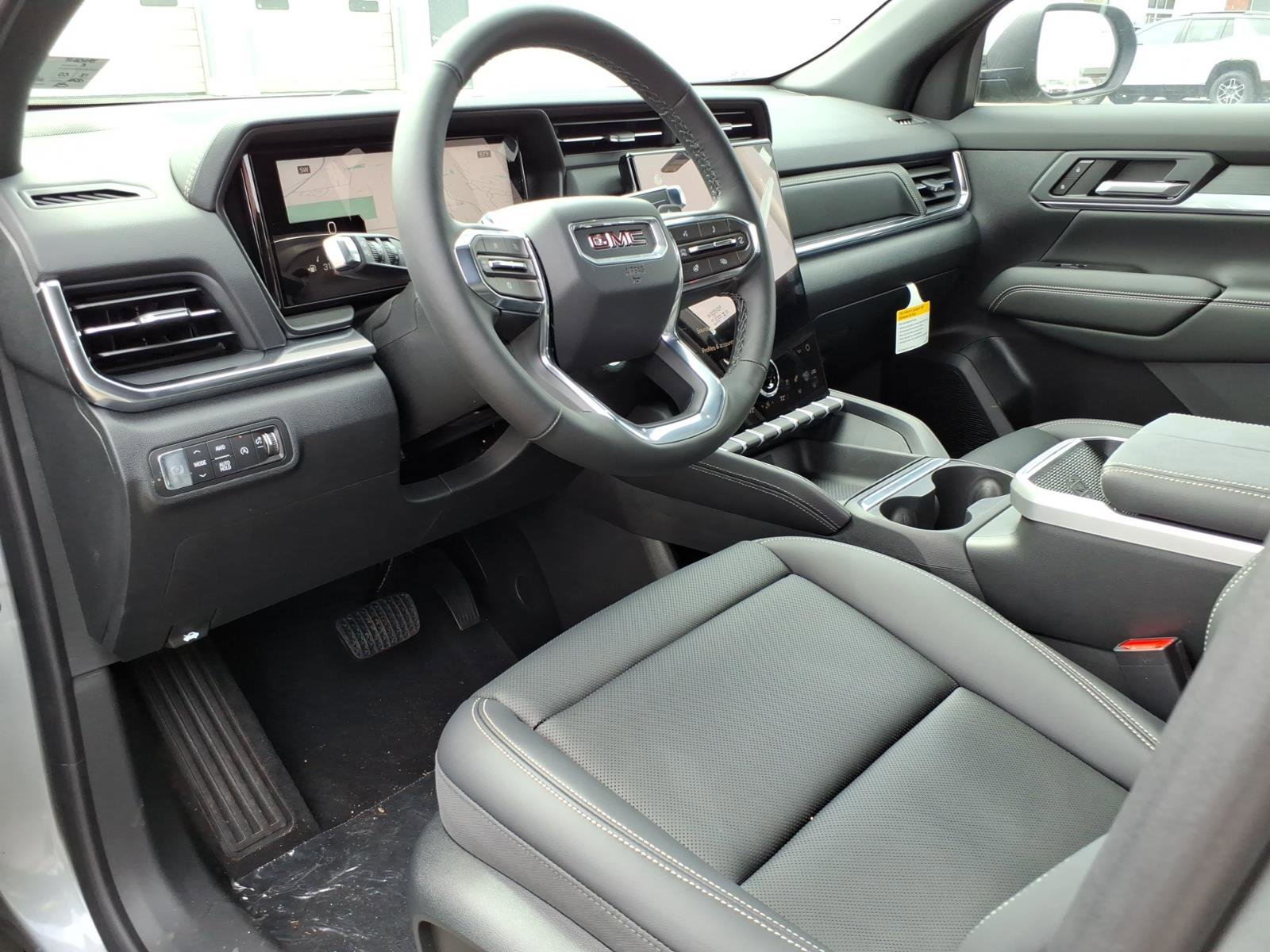 New 2026 GMC Terrain Elevation w/ Elevation Premium Package image 11