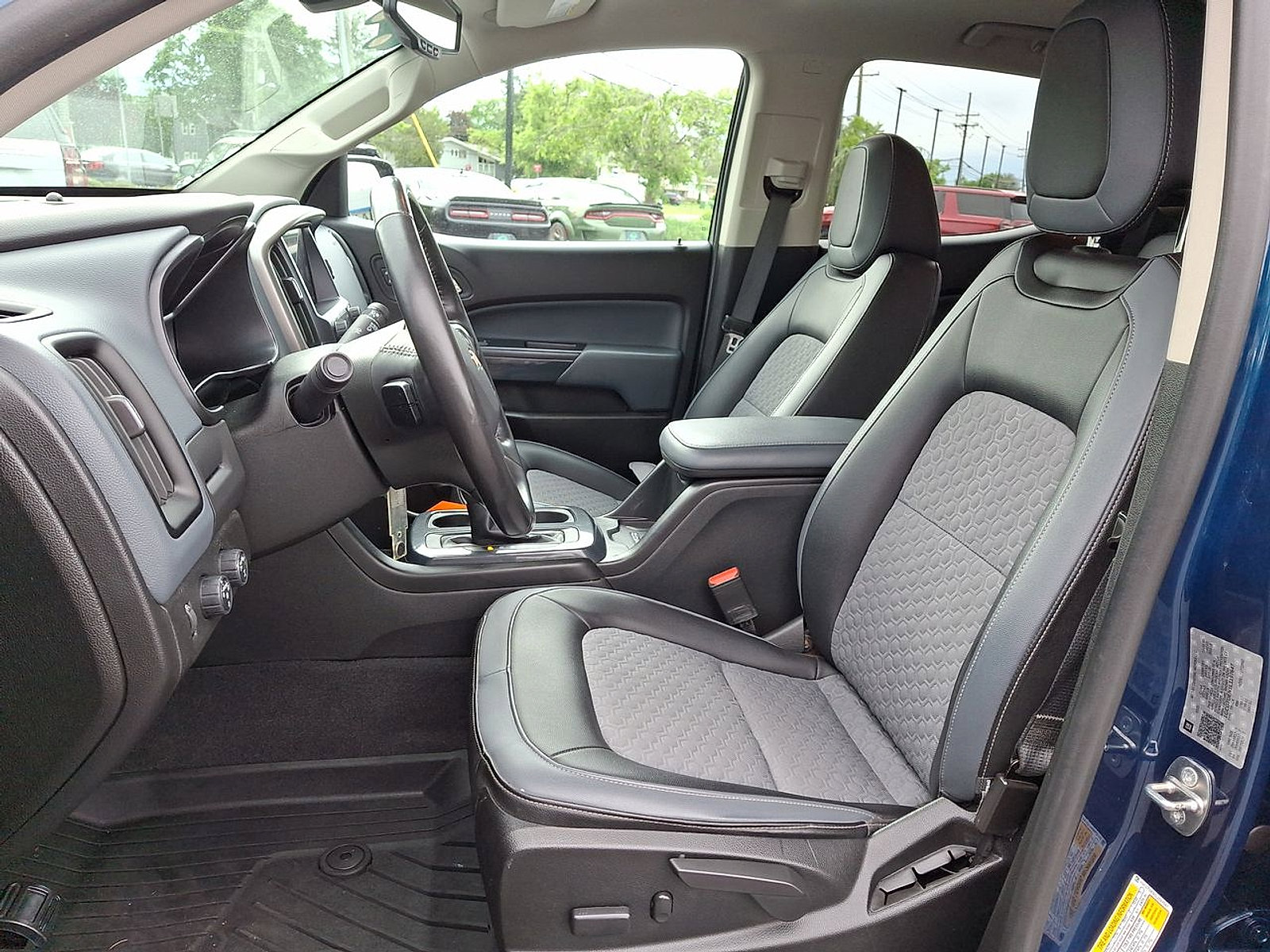 Certified 2020 Chevrolet Colorado Z71 AWD/4WD image 11
