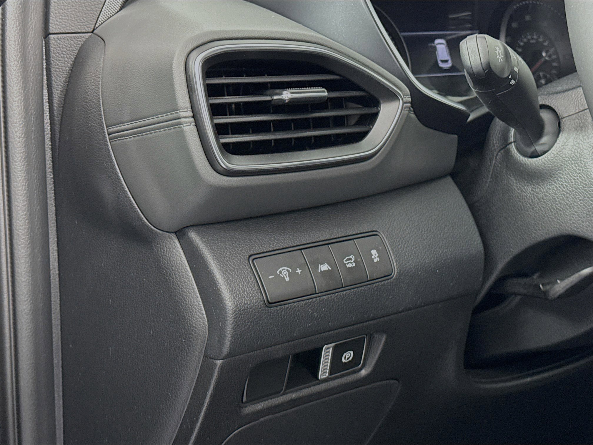 Used 2023 Hyundai Santa Fe SEL image 10