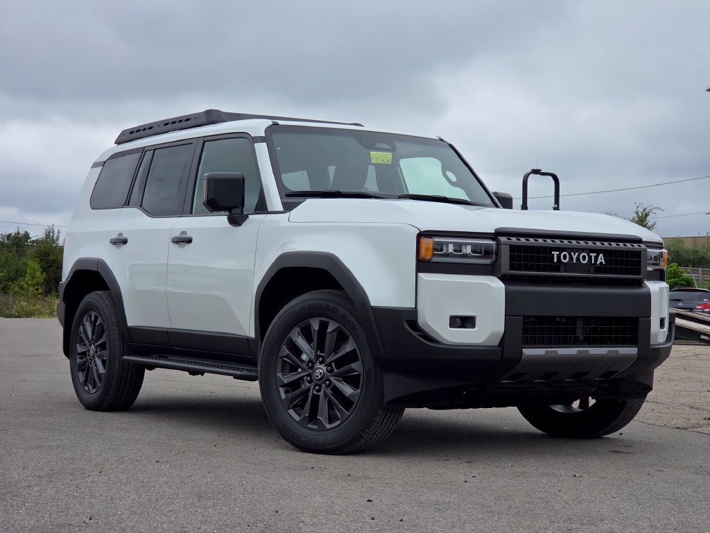 New 2027 Toyota Land Cruiser w/ Premium Package AWD/4WD image 2