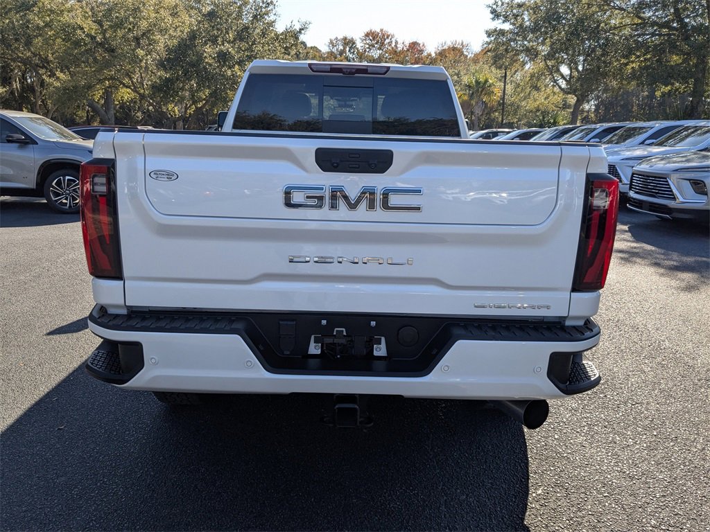 Used 2025 GMC Sierra 2500 Denali Ultimate w/ Max Trailering Package image 5