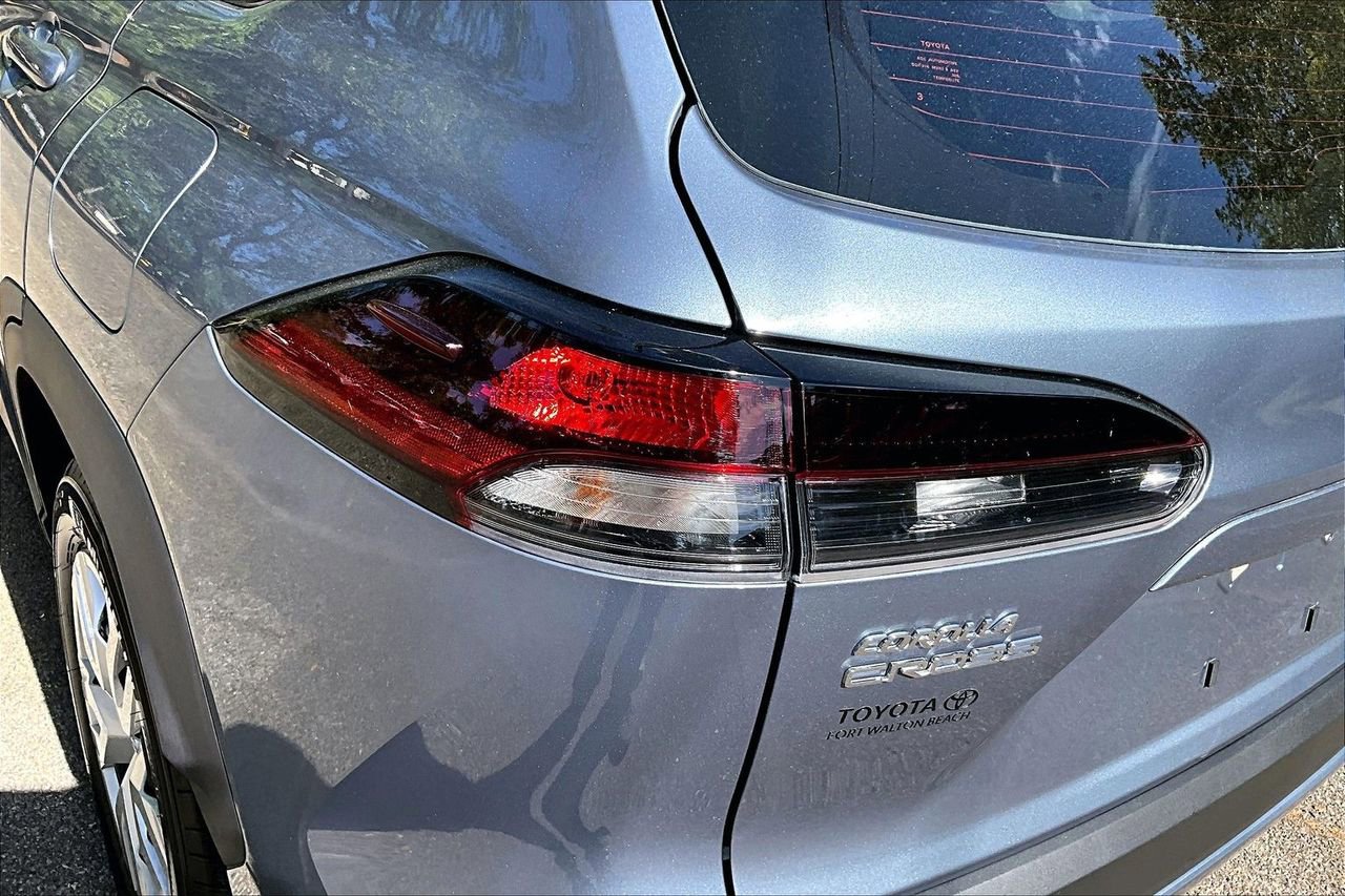 Used 2026 Toyota Corolla Cross L FWD image 20