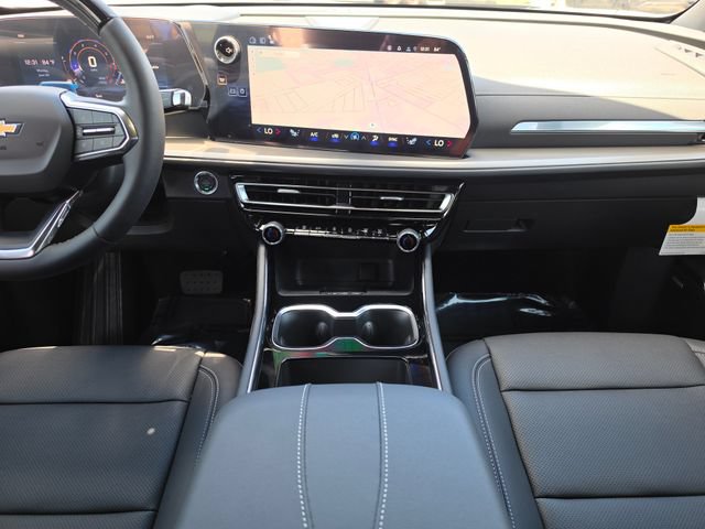 New 2026 Chevrolet Traverse LT w/ Enhanced Driving Package FWD image 16