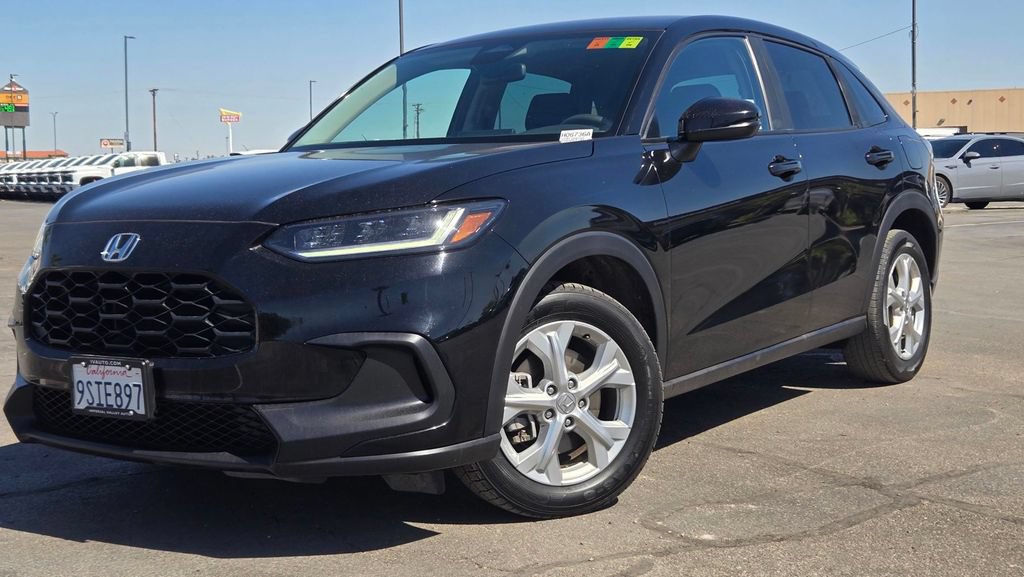 Used 2025 Honda HR-V LX image 8