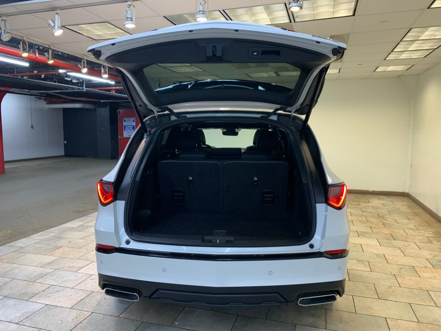 Used 2023 Acura MDX A-Spec AWD/4WD image 92
