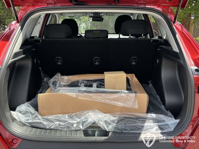 New 2026 Hyundai Kona SE FWD image 17