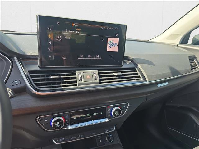 Used 2024 Audi Q5 2.0T Premium Plus w/ Premium Plus Package image 12