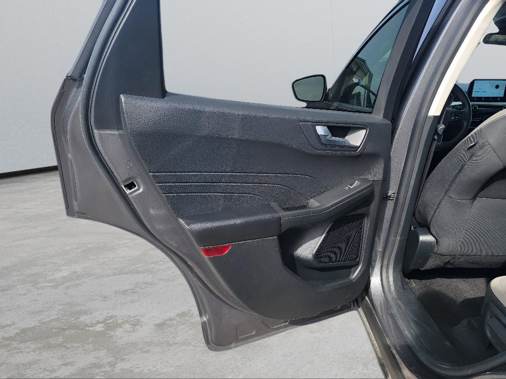 Used 2021 Ford Escape SE FWD image 24