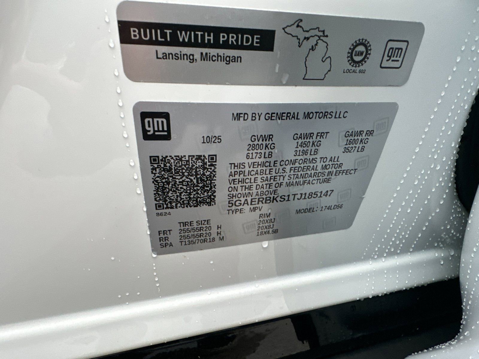 New 2026 Buick Enclave Sport Touring FWD image 29