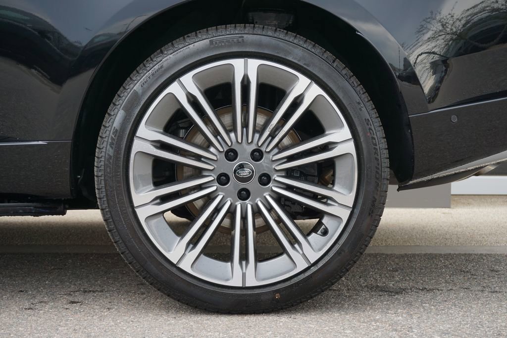 New 2025 Land Rover Range Rover Autobiography image 33