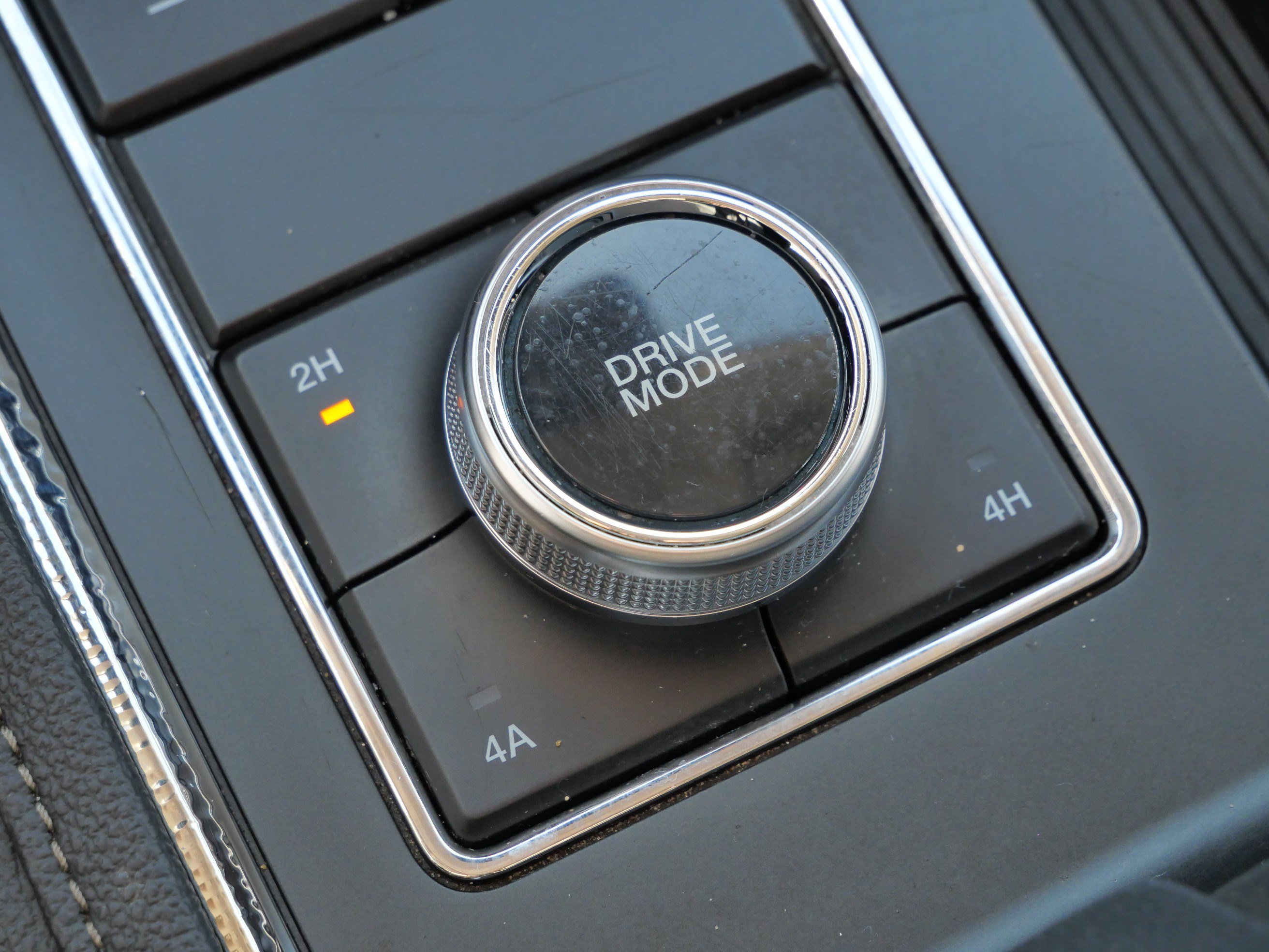 Used 2024 Ford Expedition XLT image 27