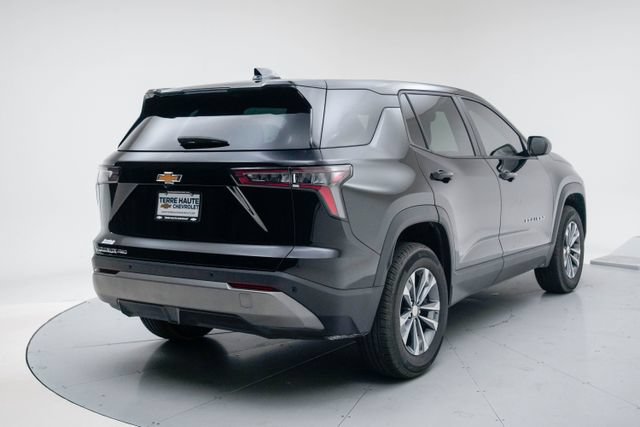 Used 2026 Chevrolet Equinox LT AWD/4WD image 7