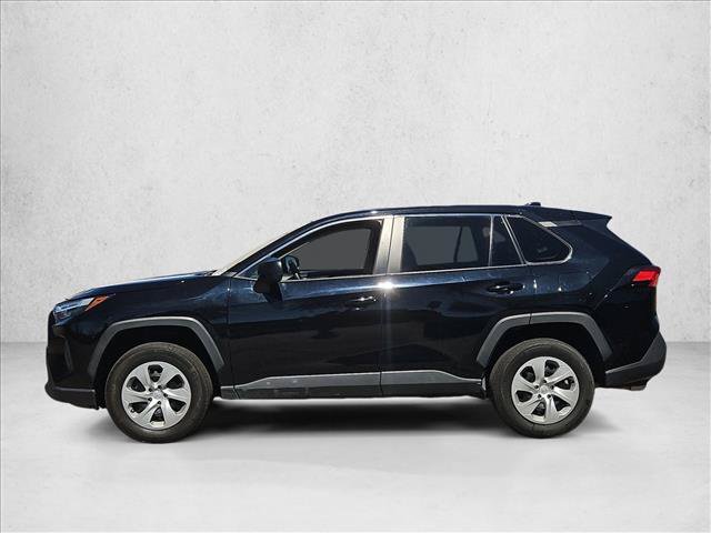 Used 2025 Toyota RAV4 LE AWD/4WD image 9