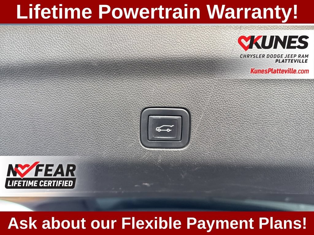 Used 2022 GMC Yukon AT4 AWD/4WD image 44