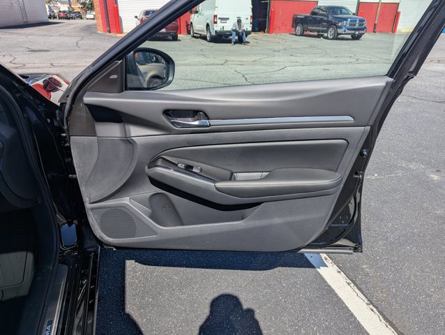 Used 2024 Nissan Altima 2.5 SL image 27