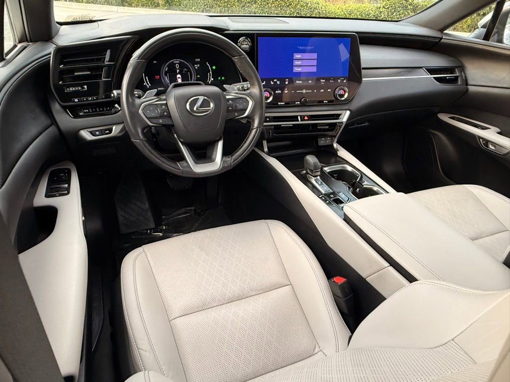 Certified 2024 Lexus RX 350 w/ Convenience Package image 15