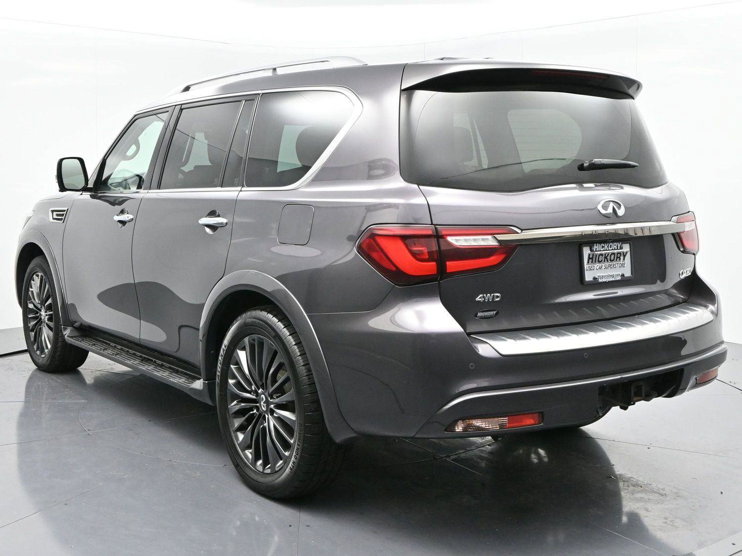 Used 2022 INFINITI QX80 Premium Select w/ Cargo Package image 5