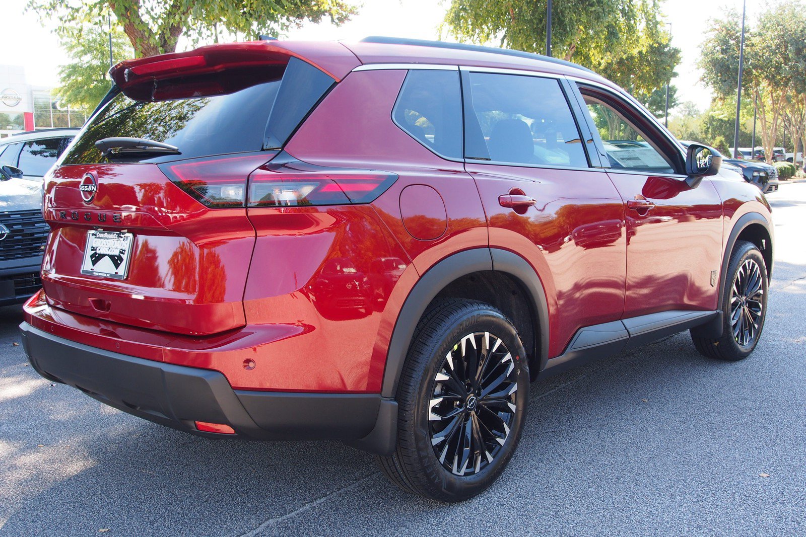 New 2026 Nissan Rogue Dark Armor FWD image 7