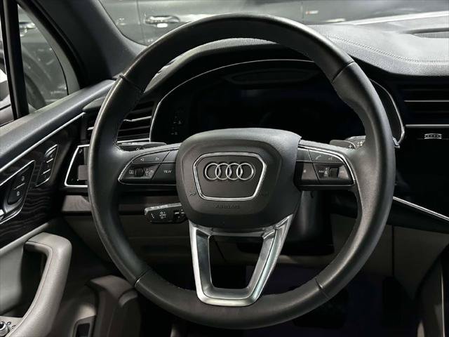 Used 2023 Audi Q7 2.0T Premium w/ Convenience Package AWD/4WD image 19