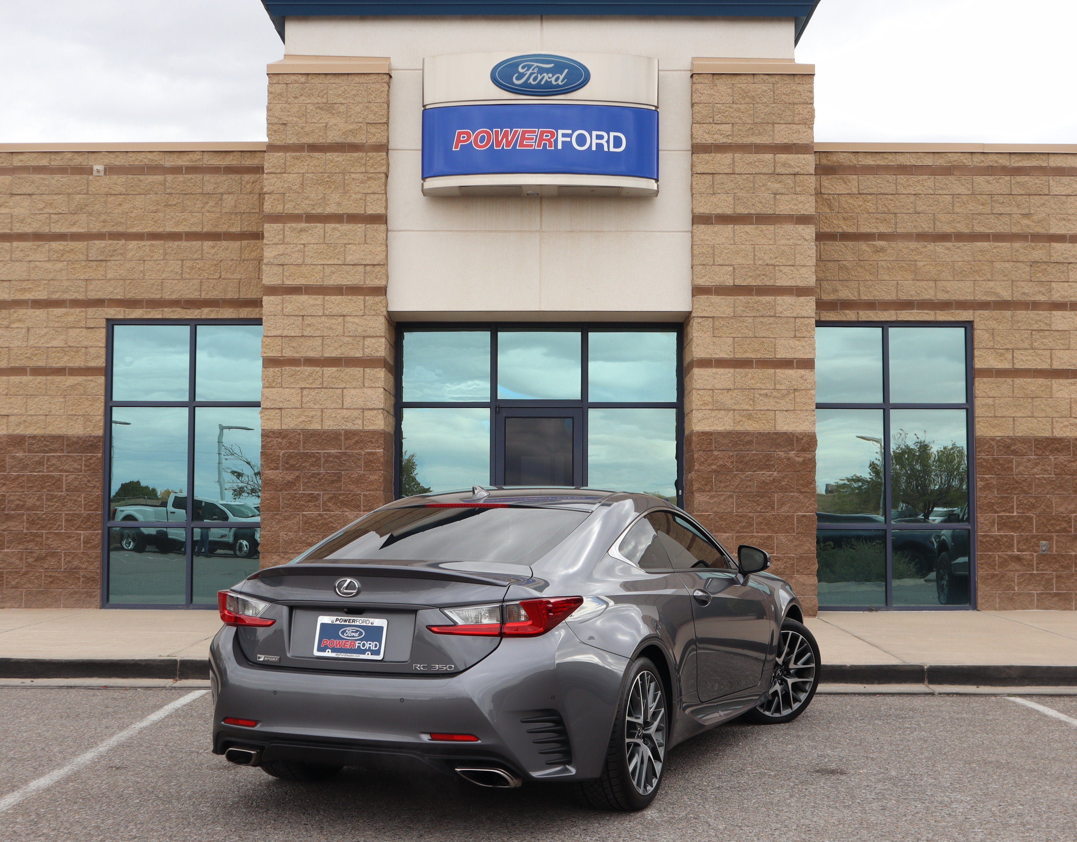 Used 2015 Lexus RC 350 w/ F Sport w/Summer Tires RWD image 6