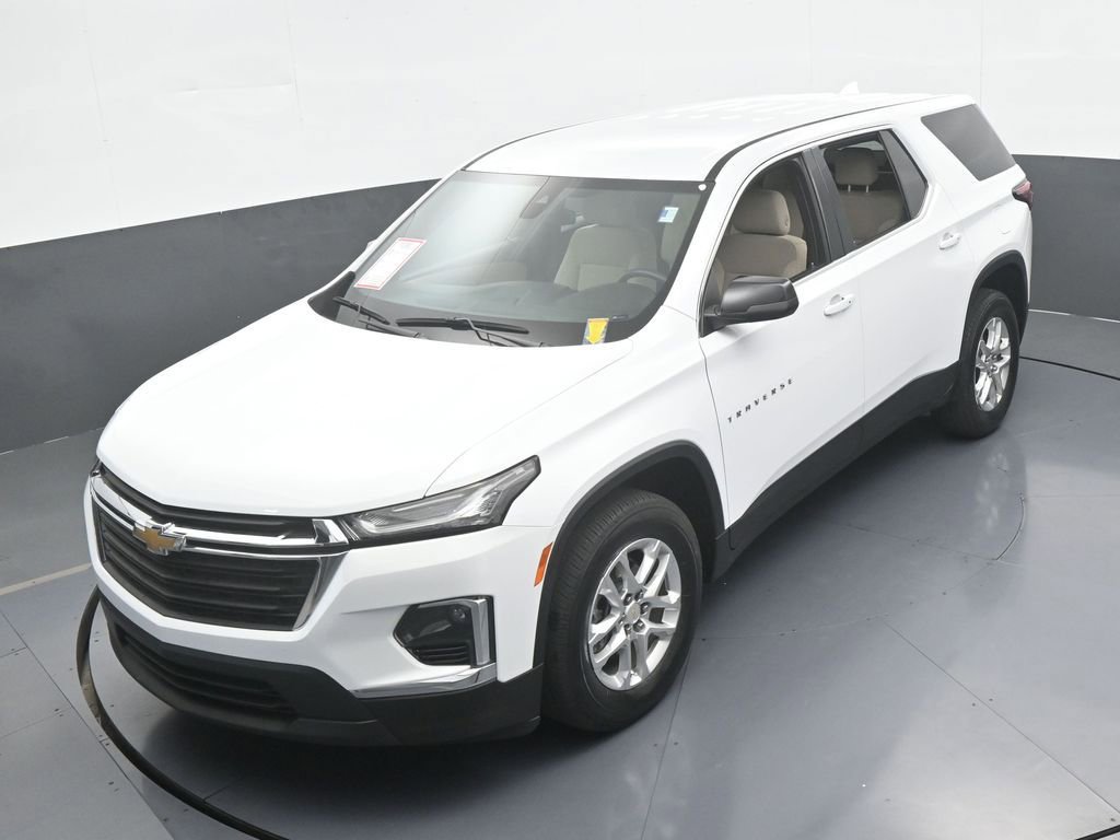Used 2022 Chevrolet Traverse LS image 44