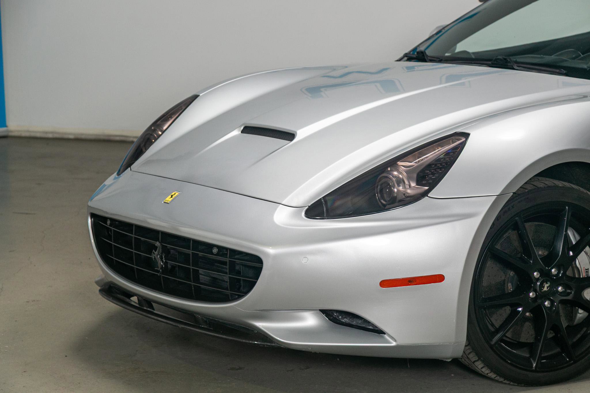 Used 2012 Ferrari California image 15