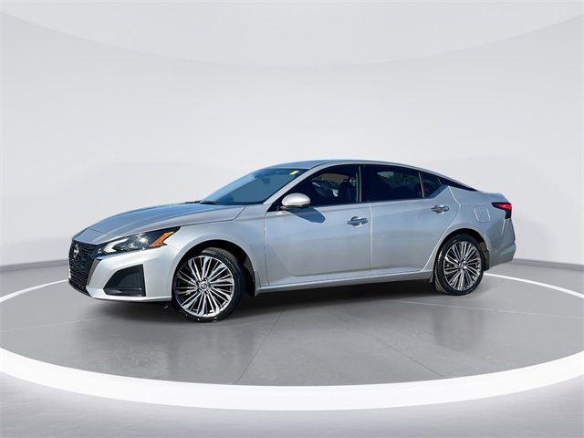 Used 2023 Nissan Altima 2.5 SL