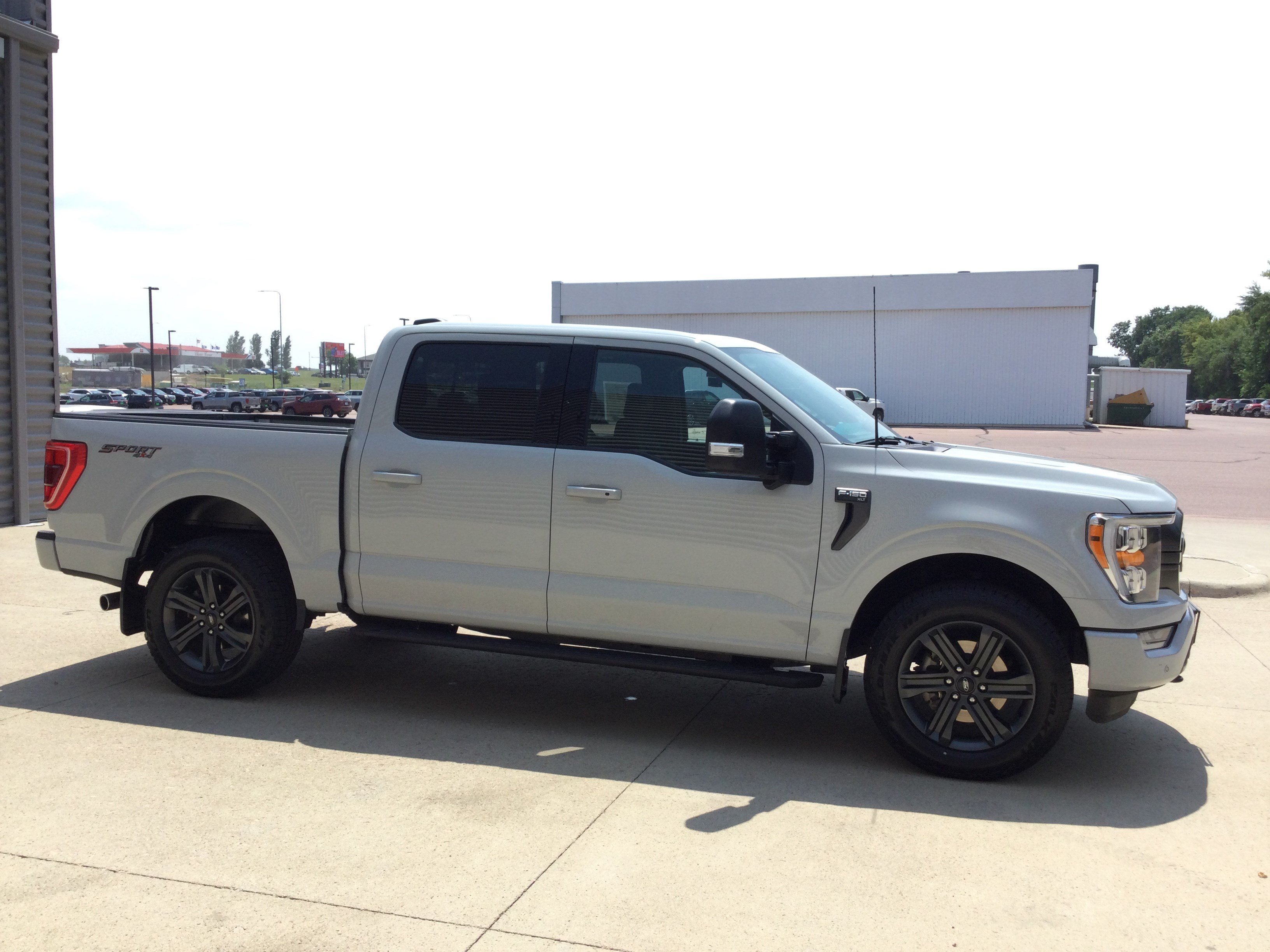 Used 2023 Ford F150 XLT w/ Equipment Group 302A High AWD/4WD image 3