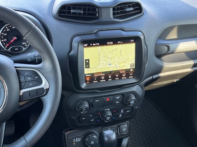 Used 2023 Jeep Renegade Latitude image 15