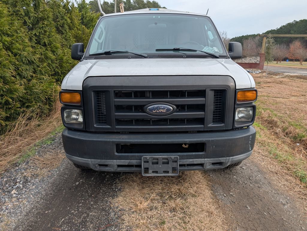 Used 2010 Ford E-150 and Econoline 150 image 8
