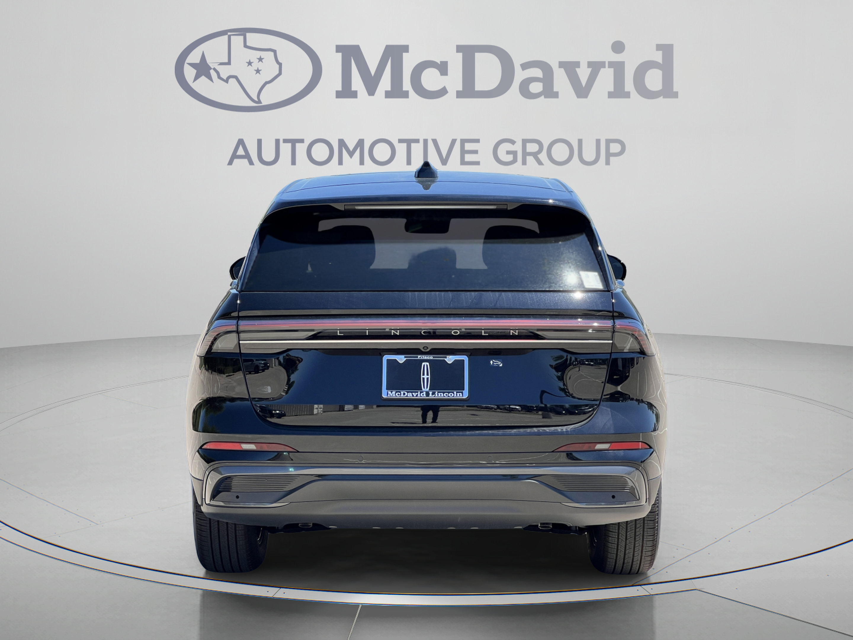 New 2025 Lincoln Nautilus Premier w/ Equipment Group 102A AWD/4WD image 6