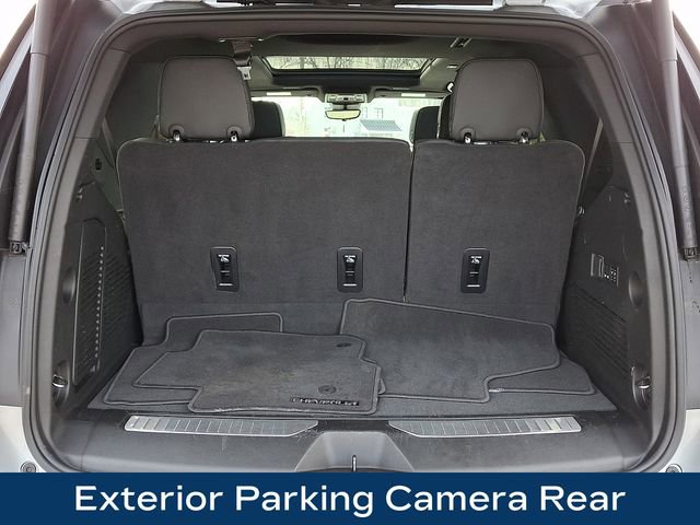 Used 2025 Chevrolet Tahoe High Country AWD/4WD image 23