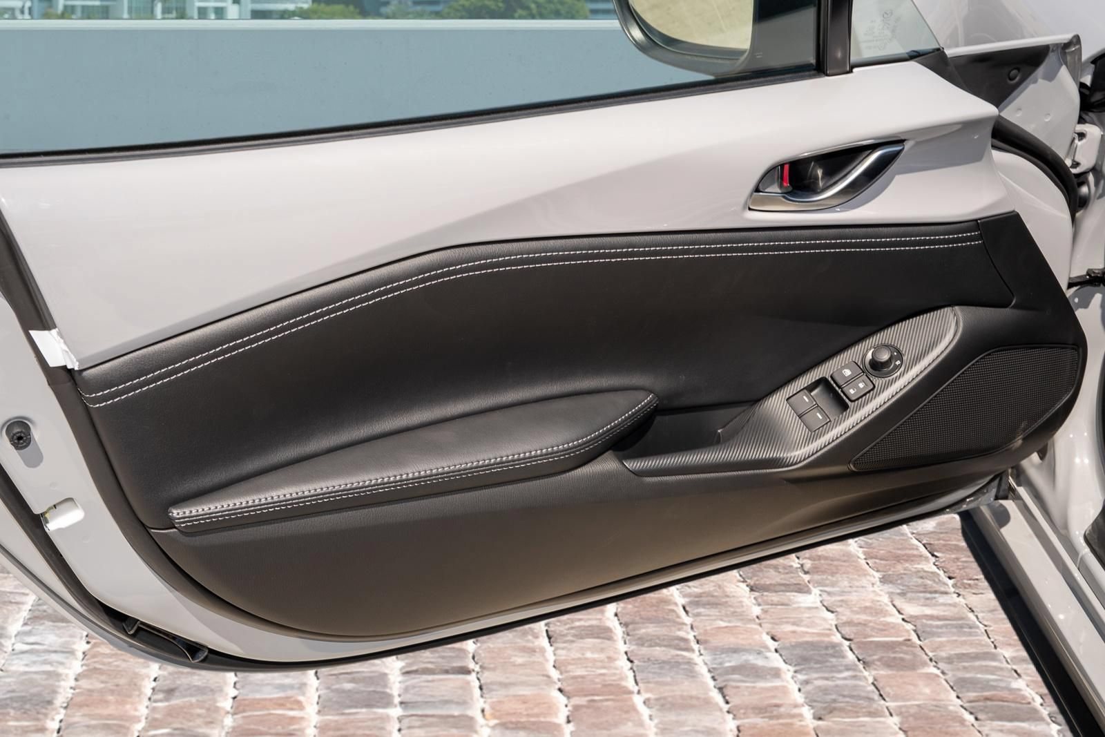 New 2026 MAZDA MX-5 Miata RF Grand Touring RWD image 11