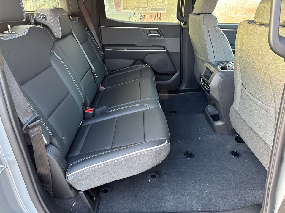 Used 2026 GMC Sierra EV Elevation AWD/4WD image 18