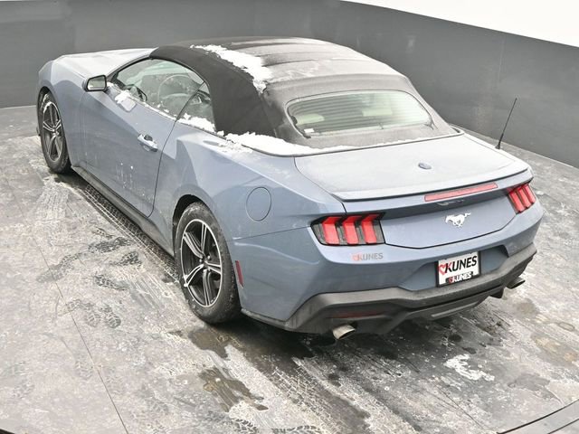 Used 2024 Ford Mustang Premium image 39