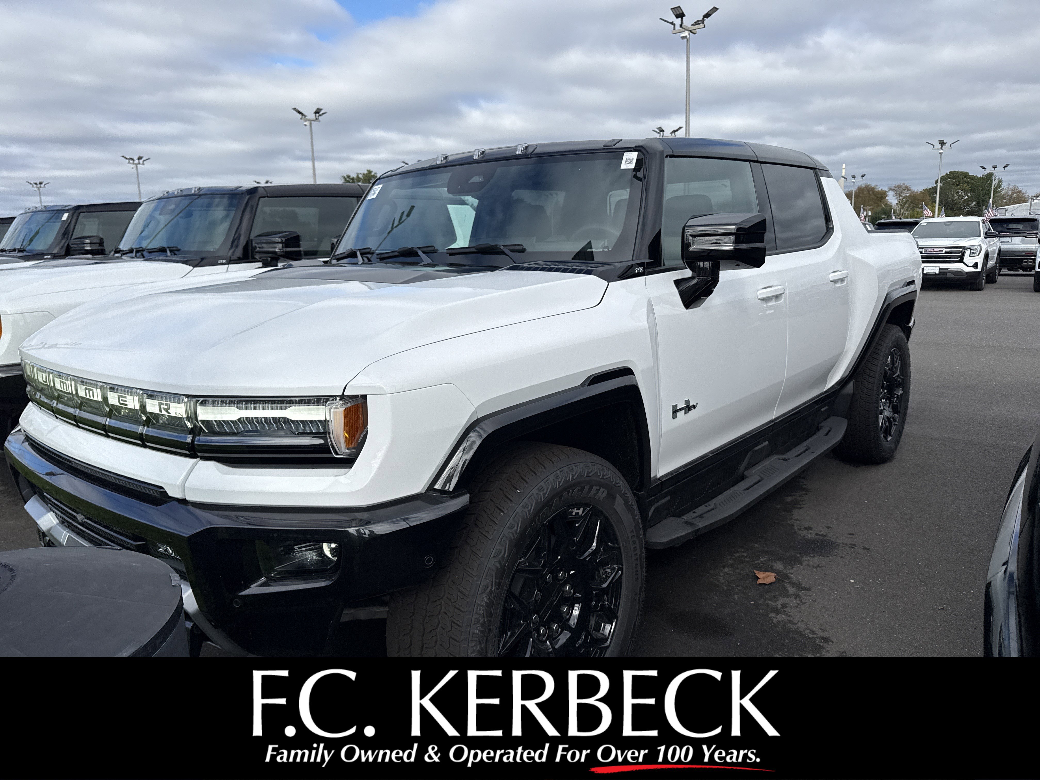 New 2026 GMC Hummer EV 4x4 Crew Cab image 1
