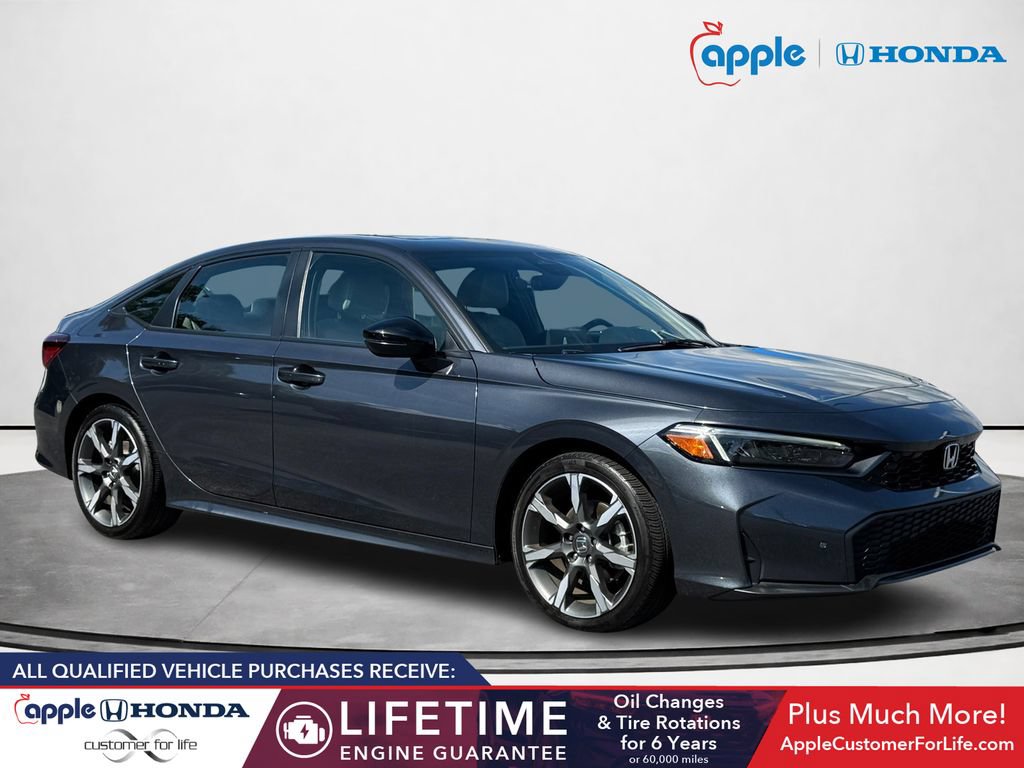 Used 2025 Honda Civic Sport Touring image 1