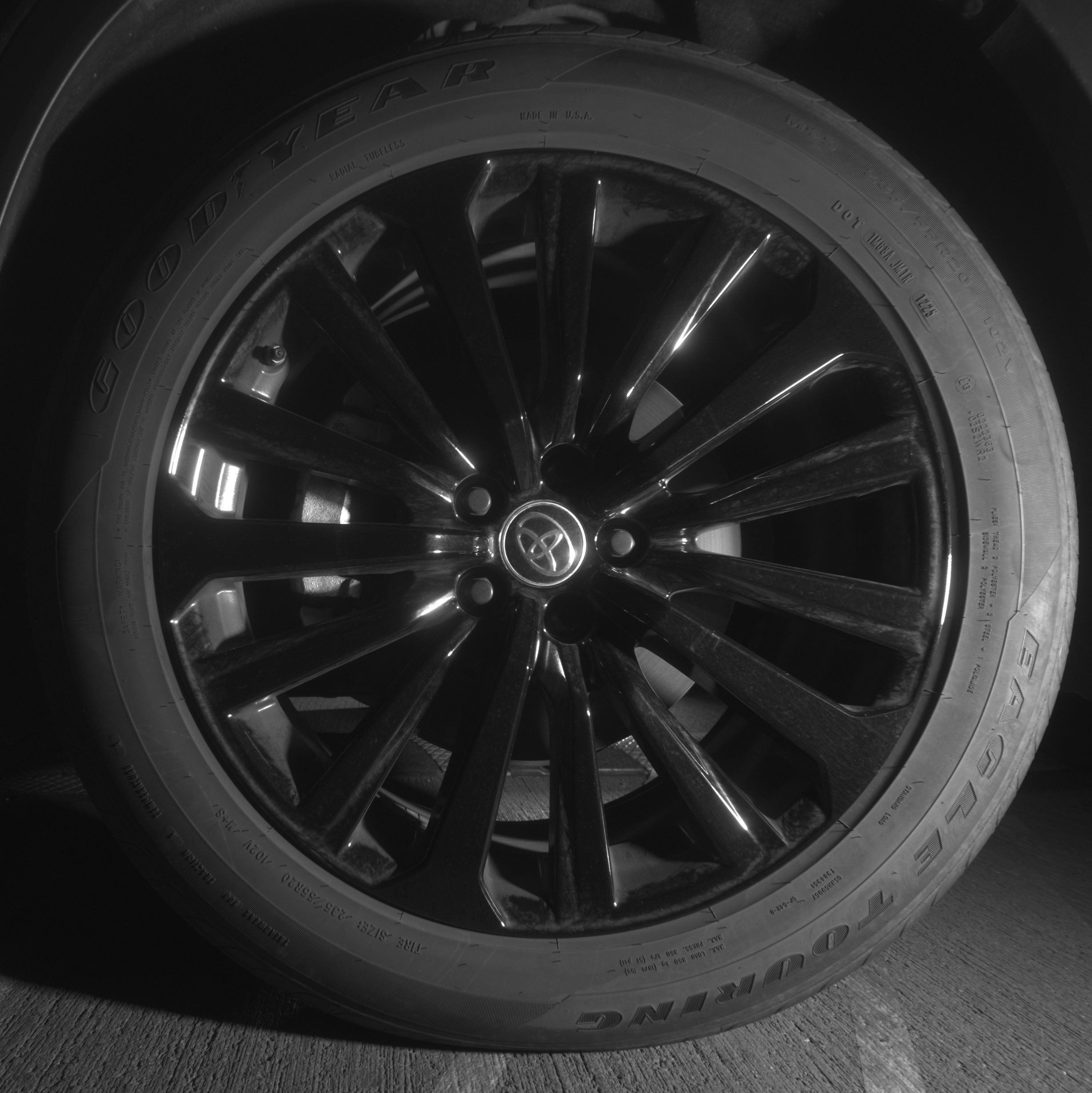 Used 2025 Toyota Highlander XSE image 12