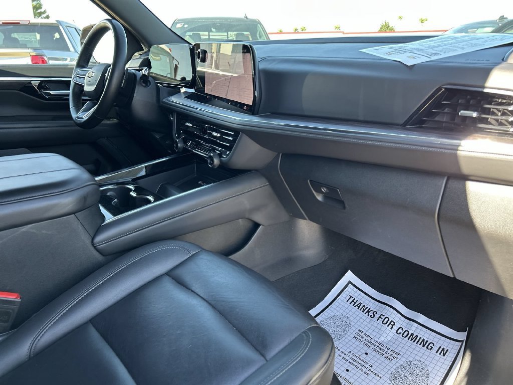 Certified 2025 Chevrolet Suburban LT AWD/4WD image 27